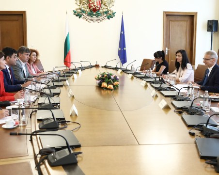 Правителството подкрепя финансовата децентрализация на общините