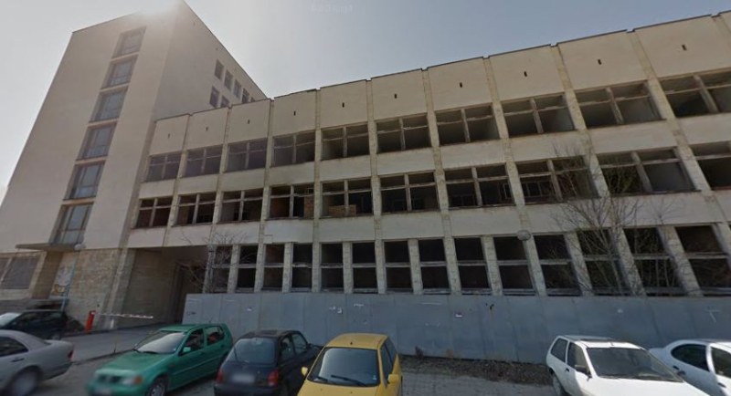 Община Пловдив смята да продаде недовършен корпус, предназначен за Транспортна