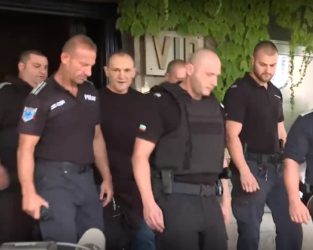 Днес гледат мярката на Васил Божков