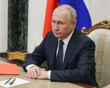 Путин поиска от членовете на 