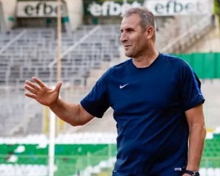 Херо се разбрал със Зингаревич, обявяват го като нов треньор на Ботев до часове