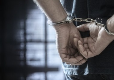 Тежко престъпление в Омуртаг 28 годишен мъж е пребил 21 годишната си