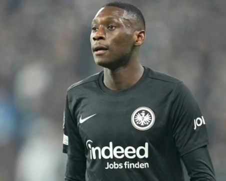 Официално: Коло Муани няма да играе срещу Левски