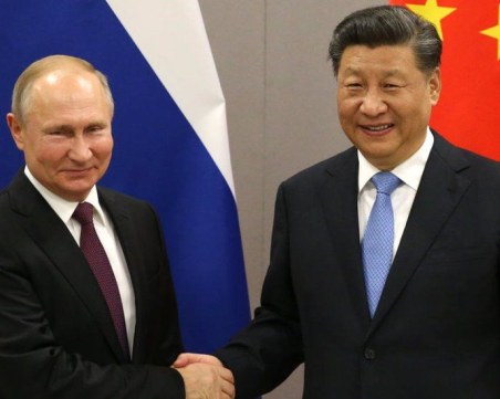 Путин ще се срещне със Си Дзинпин в Китай през октомври