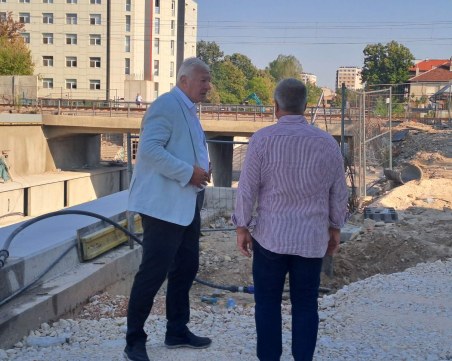 Зико инспектира 