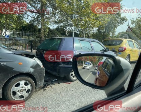 Шофьорът, предизвикал верижна катастрофа на бул. 