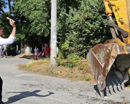 Започна изграждане на кръгово кръстовище в Марково