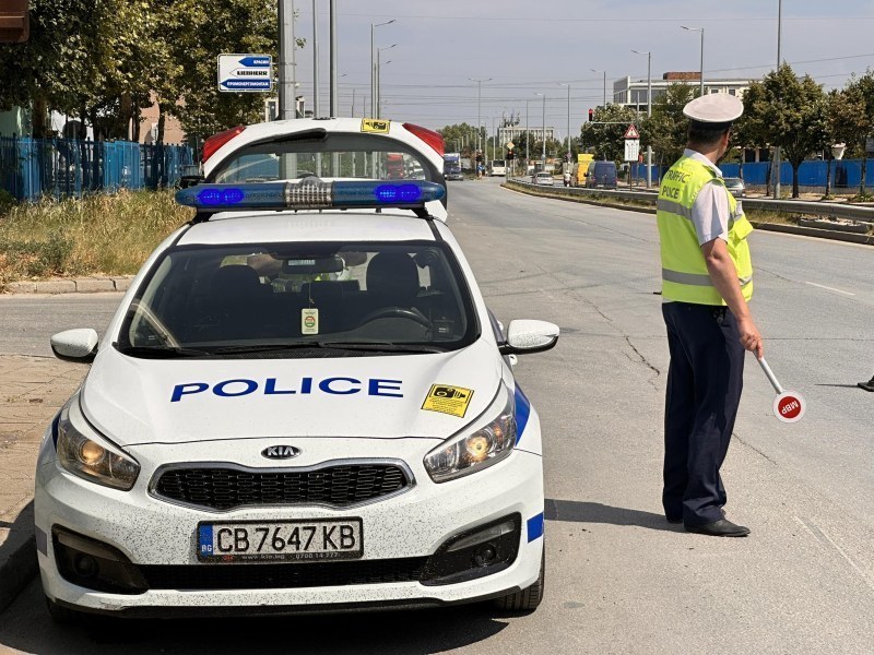 Полицията хвана 16 пияни и 6 дрогирани водачи  за ден