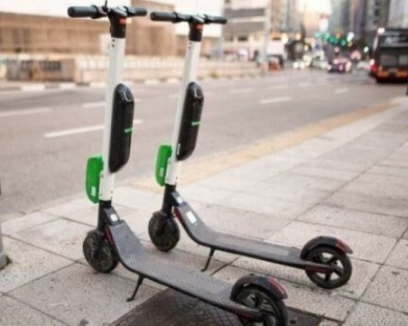 Париж каза окончателно „НЕ” на електрическите тротинетки под наем