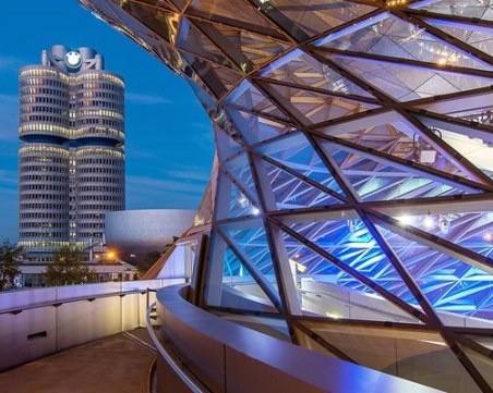 Шефът на БМВ: Отказът от коли с двигатели с вътрешно горене е проява на небрежност