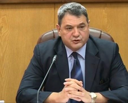 Стоянов поискал оставката на Петър Тодоров след посещение на Кирил Петков