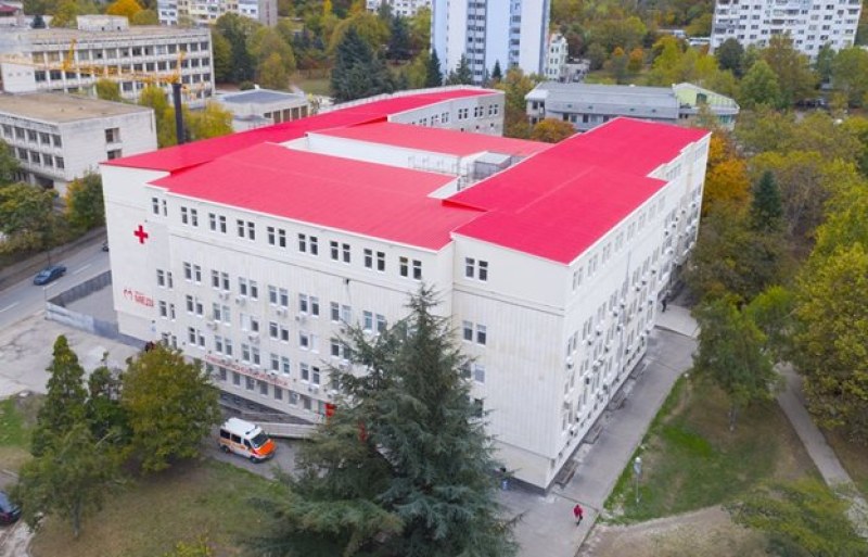 Болницата в Русе: Детето, поразено от мълния е по-добре