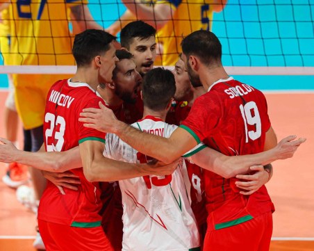 Волейболните национали се справиха с Украйна на Европейското във Варна