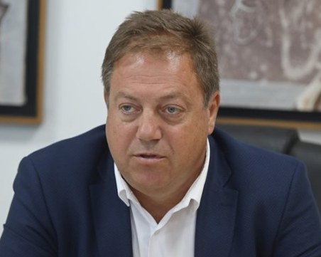 Шефът на Лекарския съюз: Пациентите да получават SMS за всяко отчетено за тях лечение