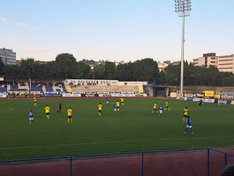 Марица загуби с 0:2 гостуването си на Спартак Варна в