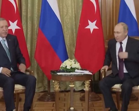 Реджеп Ердоган и Путин се срещнаха в Русия