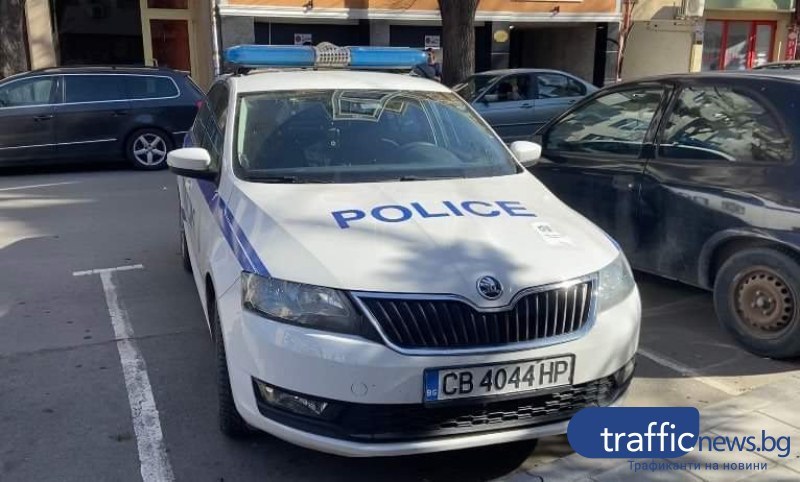 Двама шофьори си спретнаха гонки с полицията край Пловдив, единият пиян, другият- без книжка
