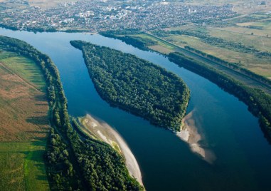 Рязко се повиши нивото на Дунав в началото на българския