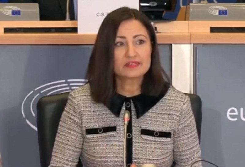 Европейският парламент изслушва предложената за комисар Илиана Иванова
