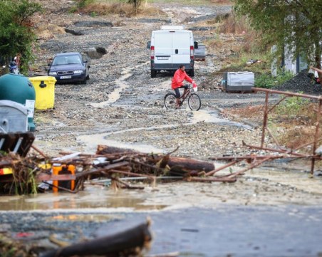 Ден на траур в Царево, морето изхвърли още едно тяло