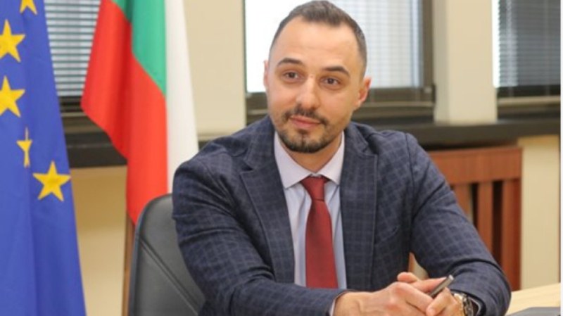 Министър Богданов представя визията за развитието на Панаира в Пловдив пред Общински съвет