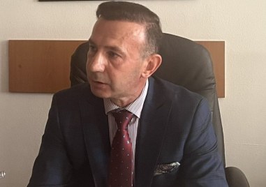 Министерският съвет предлага на президента главен комисар Живко Коцев да