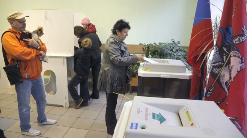 Русия организира избори за местна управа в украинските земи, които