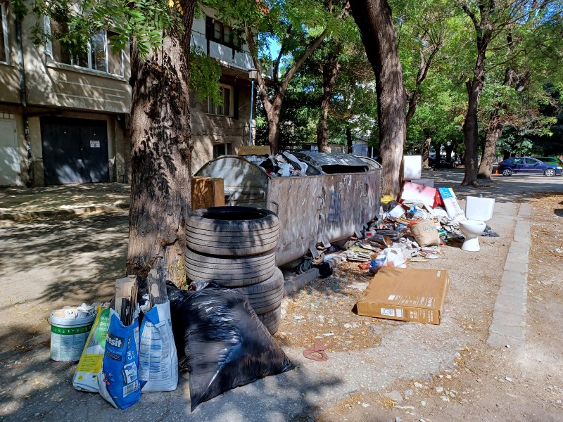 Събират едрогабаритните отпадъци в Пловдив, вижте графика
