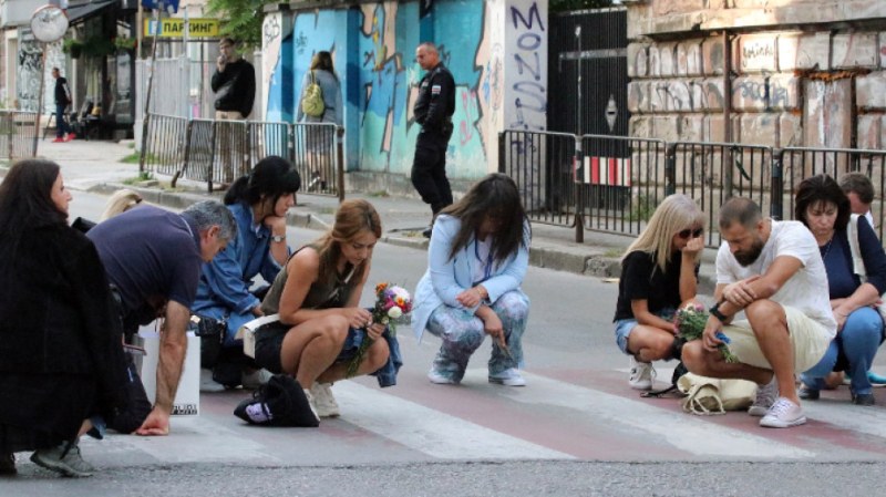 Провеждат национален протест срещу войната по пътищата