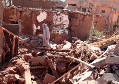 Жертвите на катастрофалното земетресение в Мароко вече са 2681 а