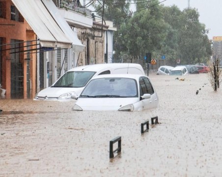 Гръцките власти предупреждават за опасност от разпространение на зарази