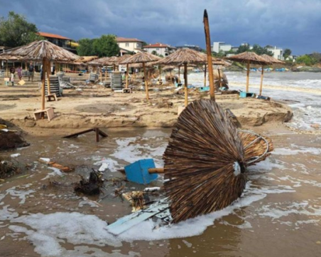 Остава в сила бедственото положение в Царево