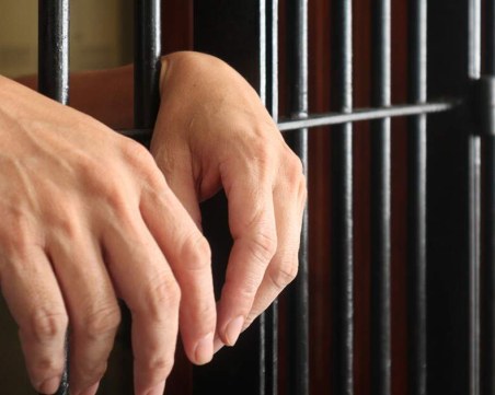 Пиян пловдивчанин псува и обижда полицаи, глобиха го