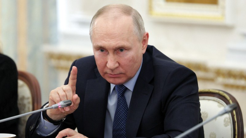 Путин: Украйна може да започне преговори за мир едва когато ресурсите ѝ свършат