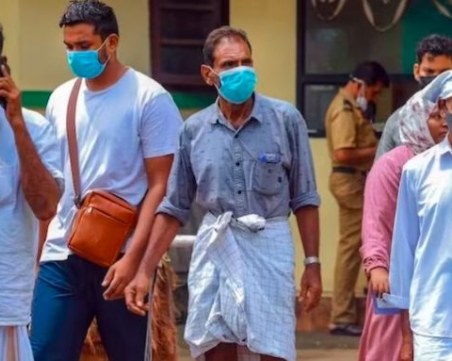 Затварят училища и офиси в Индия заради вируса Нипа