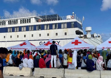 Извънредно положение на италианския остров Лампедуза заради вълна от новопристигащи