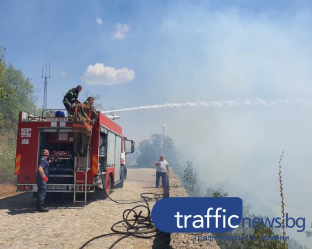 128 пожара за денонощие са пламнали в страната