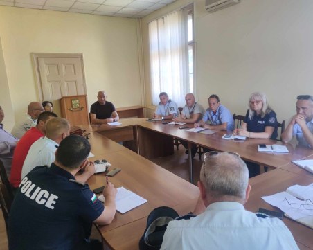 Охранители бдят за сигурността на учениците в Пловдив, намесват се при критични ситуации