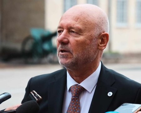 Тагарев: Заедно с НАТО ще отговорим на Русия