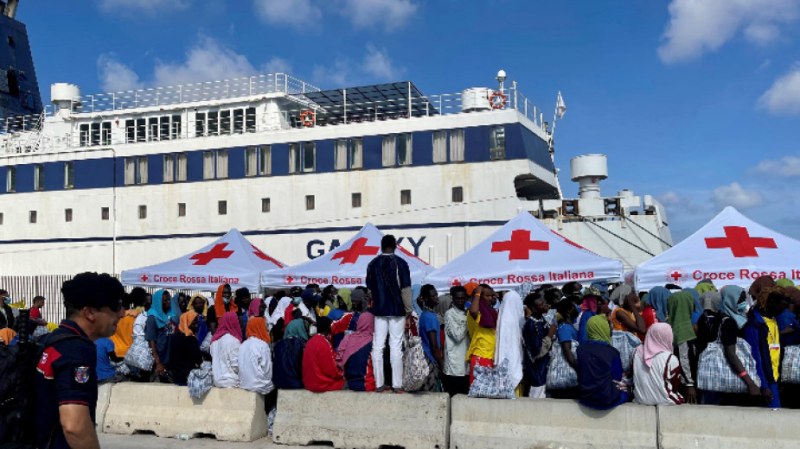 Извънредно положение на италианския остров Лампедуза заради вълна от новопристигащи