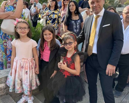 На 15-ти септември Костадин Димитров увери: В мое лице имате добър приятел и партньор