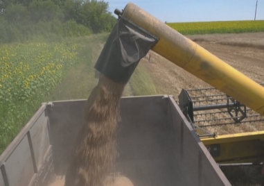 Полша Унгария и Словакия удължават едностранно забраната за внос на