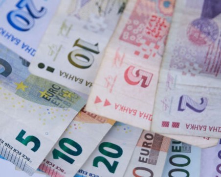 Ще обеднеем ли, ако въведем еврото?