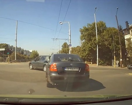 Ще се намери ли някой, който да оправдае този джигит? ВИДЕО