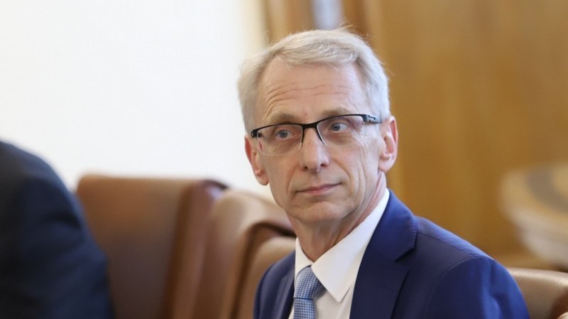 Аз с терористи не преговарям“, това каза премиерът Николай Денков