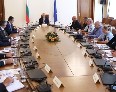 Електронното известяване на шофьорите за наложени глоби при нарушение влиза в сила до месец