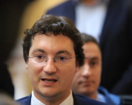 Крум Зарков: Отпадането на мониторинга трябва да насърчи задълбочаването на реформите