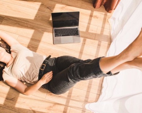 Може ли да получаваме витамин D, когато сме на закрито?