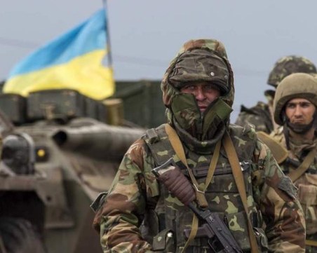 Украйна проби руските линии в близост до Бахмут, превзе две села