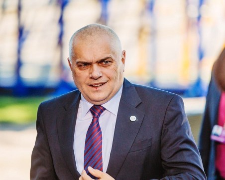 Валентин Радев: Дронът край Тюленово е бил заблуден, не сме цел